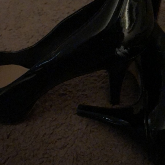 No more heels for meš© - Picture 3 of 4